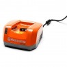 Husqvarna QC500 akkumulátor gyorstöltő, 500W